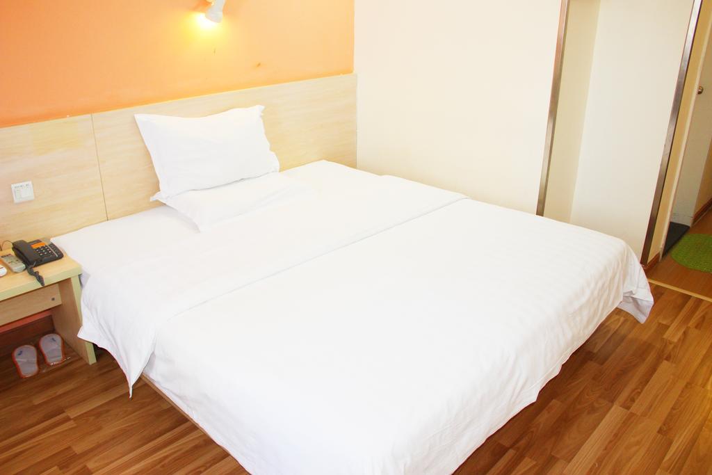 7Days Inn Guangzhou Tianhe Tianpingjia Subway Station 객실 사진