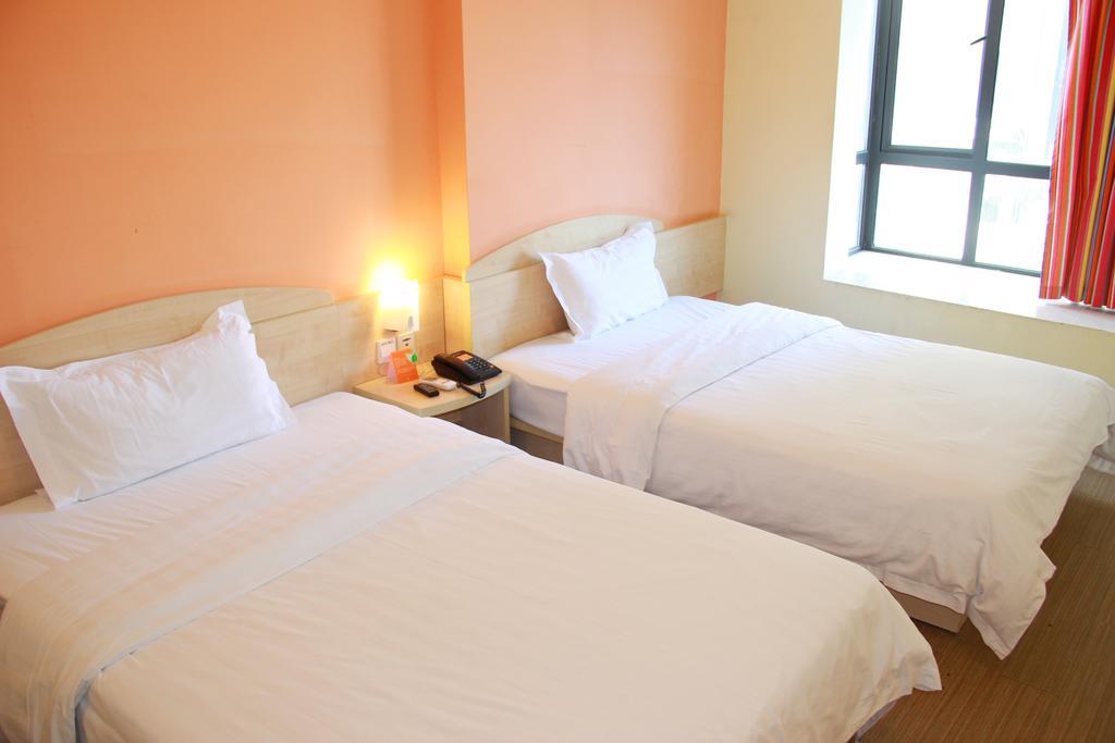 7Days Inn Guangzhou Tianhe Tianpingjia Subway Station 객실 사진