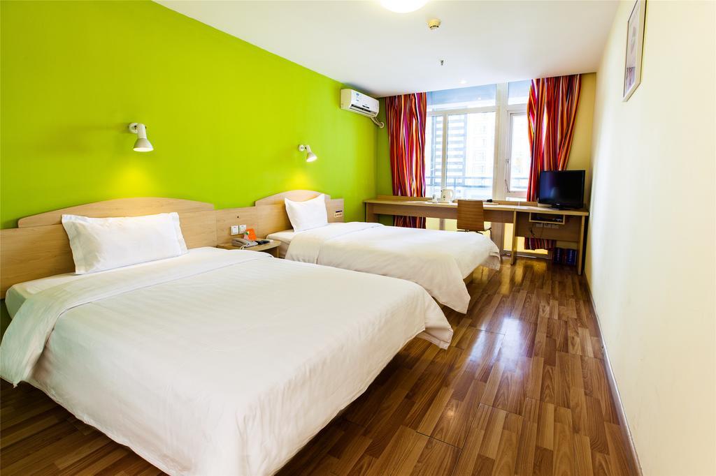 7Days Inn Guangzhou Tianhe Tianpingjia Subway Station 외부 사진